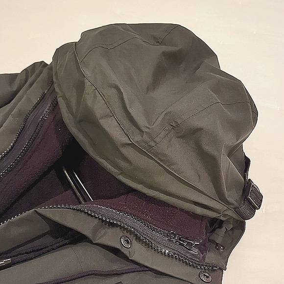 Men's triple snow jacket. GREAT DEAL! - Picture 2 of 12